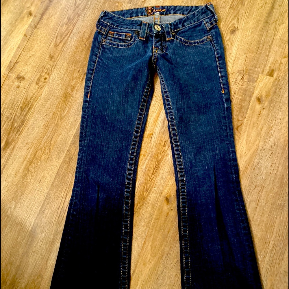 BEBE blue jeans like new condition size 25
